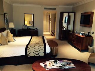 Best Western Plus Moat House Reading - 8