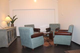 Millners Plaza - 4