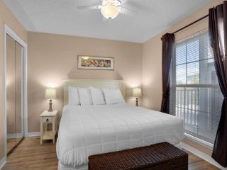 Summer Breeze Condominium 211 by Newman-Dailey - Destin - 1