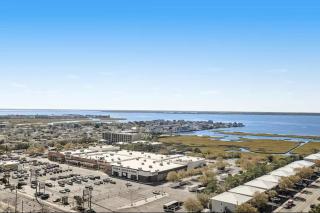 Fountainhead Towers 1004 - 8