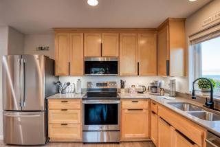 Pacific Peeks Two - OceanView - EV Charger - Pet Friendly - Lincoln City - 6