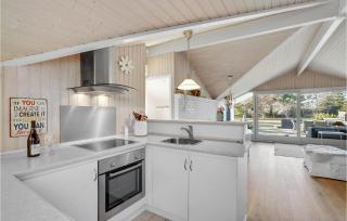 2 Bedroom Gorgeous Home In Væggerløse - Marielyst - 5