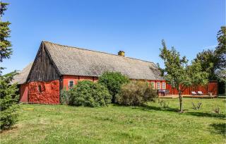2 Bedroom Awesome Home In Nexø - Neksø - 1