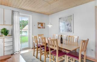 Cozy Home In Gråsten With Kitchen - 6