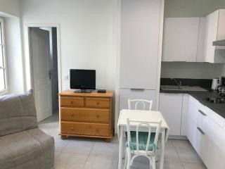 Studio rénové en centre-ville, idéal pour des vacances à pied, calme et confort, classé 2 étoiles. - FR-1-4-512 - Saint-Jean-de-Luz - 2