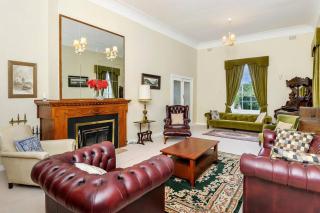 Normanville, large historic three bedroom home - Normanville - 3
