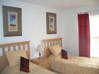 4 Bedroom Value Plus Home with Private Pool - Orlando - 2