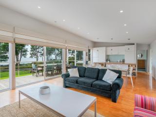 Black House Lookout - Kuaotunu Holiday Home - Kuaotunu - 6