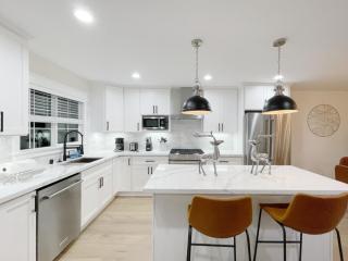@ Marbella Lane – Contemporary Sophisticated Home - Sunnyvale - 1