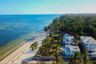 Luxus Ahadi-Beachfront-Villa mit Pool & Strandzugang bei Mtwapa Mombasa - Mombasa - 0