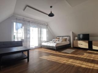 Dom w lesie nad morzem Ustka, Redwanki , - - 2