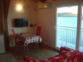 Studio apartment in Tribunj with sea view, balcony, air conditioning, WiFi 68-1 - Tribunj - 6