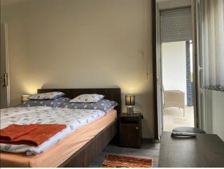 Erős Apartman haz - Hajdúszoboszló - 2