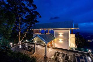 StayVista at Paradise Valley View with Terrace Access - Munnar - 8