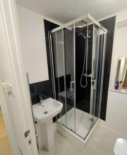 Impeccable 2-Bed House - Londra - 3