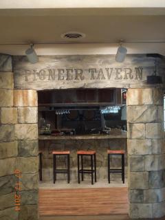 Baymont Inn & Suites - 9