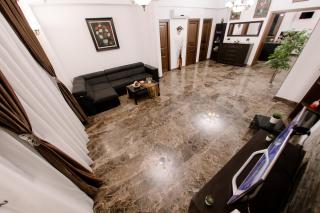 Luxury Down Town - 7