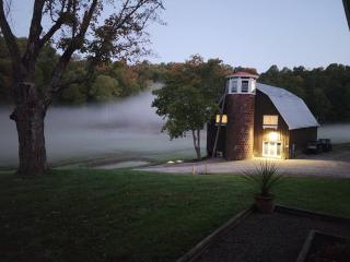 The Barn at Leaf Harmony Acres - - 0