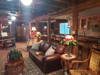 The Barn at Leaf Harmony Acres - - 9