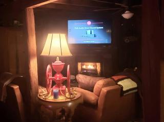 The Barn at Leaf Harmony Acres - - 8
