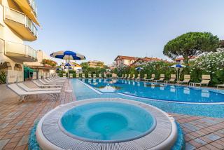 Universal Hotel - Cervia - 4