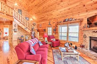 Wheelchair-Accessible Murphy Cabin with Fire Pit! - Murphy - 7