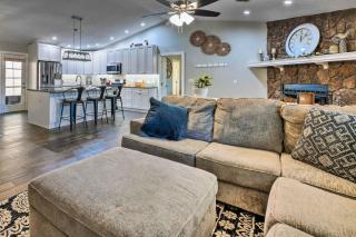 Secluded Franklin Retreat with Private Backyard - 4