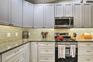 Secluded Franklin Retreat with Private Backyard - 2