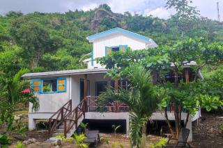 Mi Hermosa - Casa Isleña a 70 Metros de la Playa - Providencia - 0