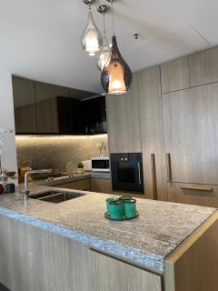 The Fawkner Apartment Bay-view pool/Gym Free Parking - 6