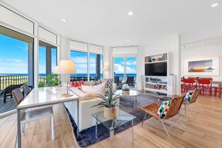 Vista Del Mar 201 - 8