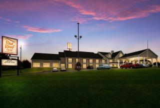 Red Roof Inn & Suites Knoxville East - Knoxville - 5