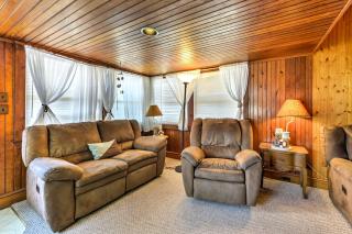 Breezy Ship Bottom House with Yard and Beach Access! - Ship Bottom - 5