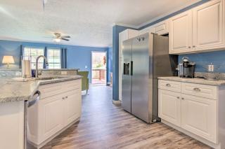 Mountain-View Zirconia Home Walk to Lake Summit! - Zirconia - 2