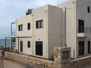Melissinos Beachfront Apartments - Kómi - 7