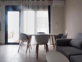 Melissinos Beachfront Apartments - Kómi - 4