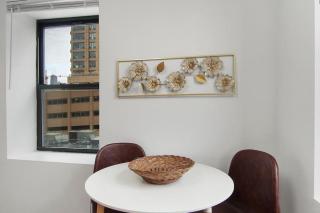 1BR Modern Luxe Apt with In-Unit Laundry - Lake 304 rep - Chicago - 2