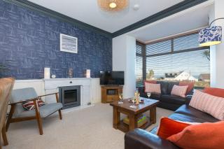 Oystercatcher House - 9