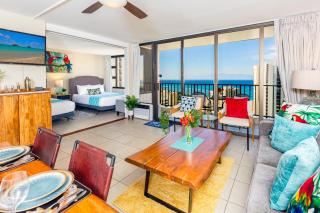 Deluxe Living in Waikiki - Ocean View Condo with Parking - Honolulu - 0
