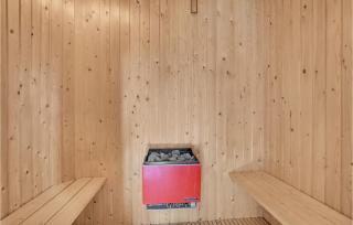 Gorgeous Home In Løkken With Kitchen - 3