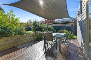 Cottage on Lords - Orange - 7