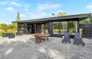 Nice Home In Roslev With Kitchen - Roslev - 2