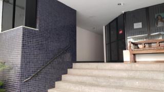 Apartamento na praia do Porto da Barra com garagem - 3