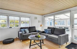 3 Bedroom Beautiful Home In Otterup - Otterup - 9