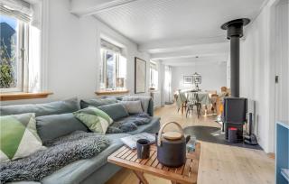2 Bedroom Cozy Home In Rønne - 8