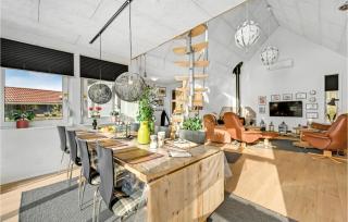 3 Bedroom Beautiful Home In Vemb - 5