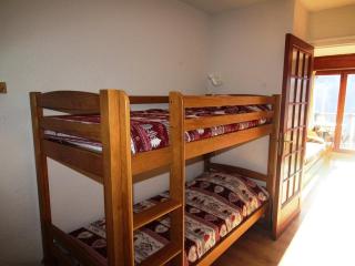 Spacieux studio cabine 6 pers, skis aux pieds à Auris - FR-1-297-274 - 2