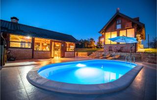 Awesome Home In Jamnica Pisarovinska - 3