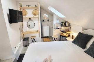 Chambre - Bed & Breakfast - Plage 50m - Résidence - 0