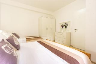 Babara beautiful setting right on beach with modern facilities - Metajna - 1